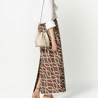 Valentino Garavani Rockstud Bucket Bag In Grainy Calfskin