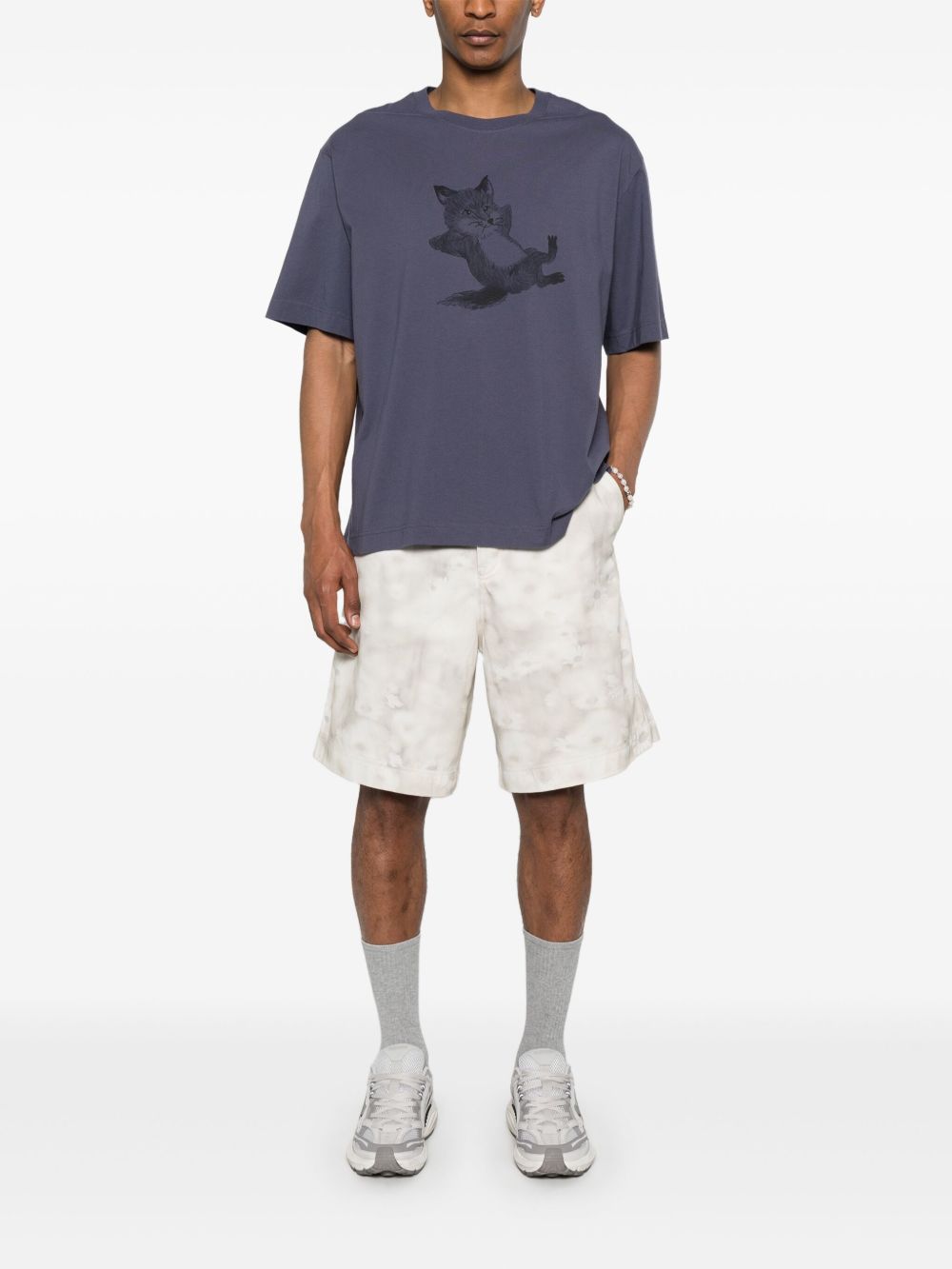 MAISON KITSUNE' Chillax Print T-shirt In Purple