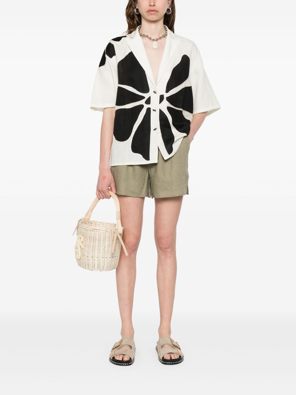 Closed Linen Shorts In Green