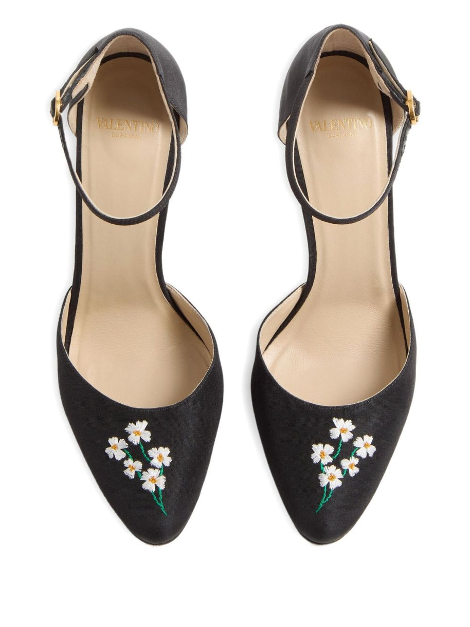 Valentino Garavani Embroidered Pumps - Black