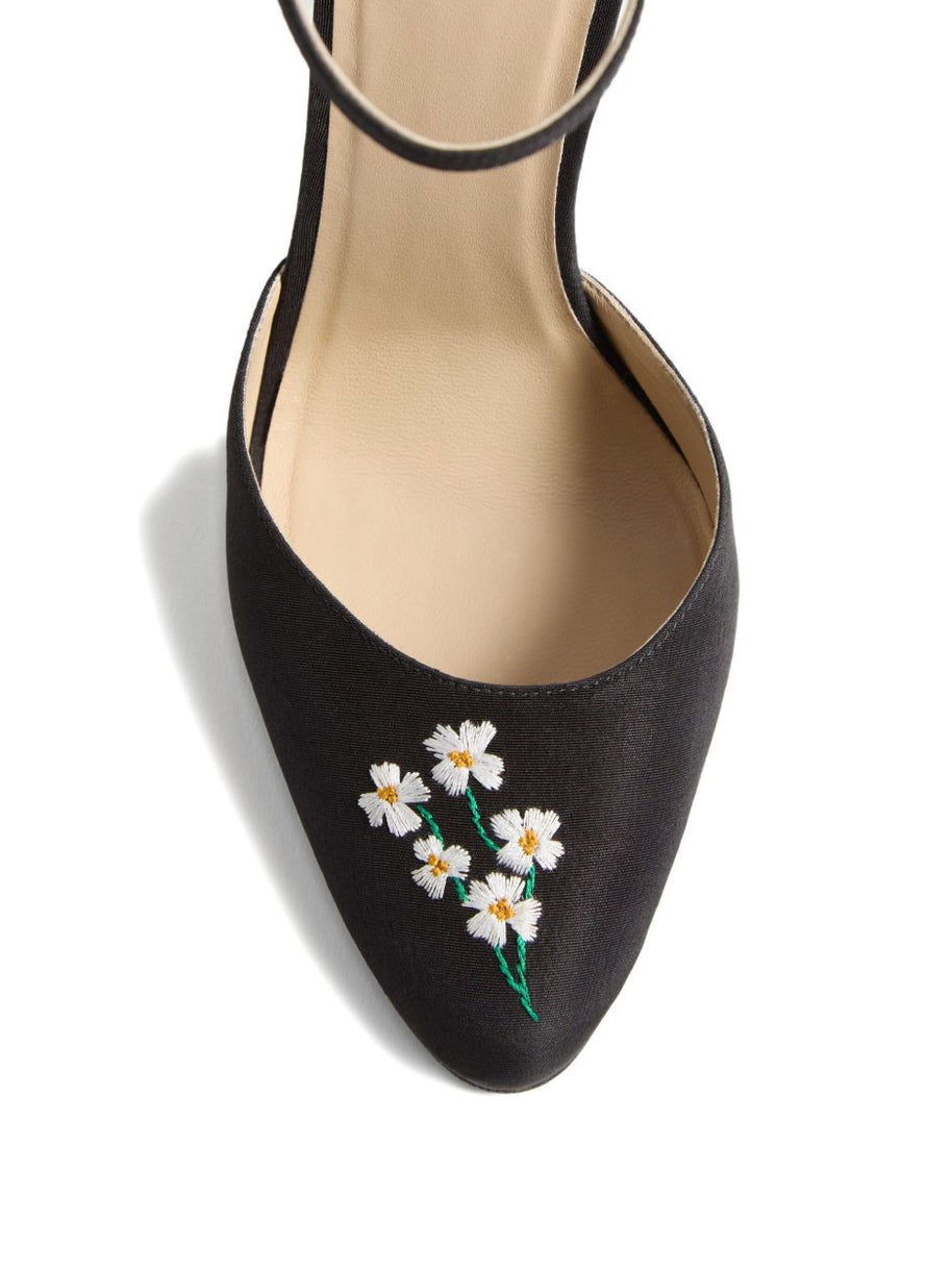 Valentino Garavani Embroidered Pumps - Black