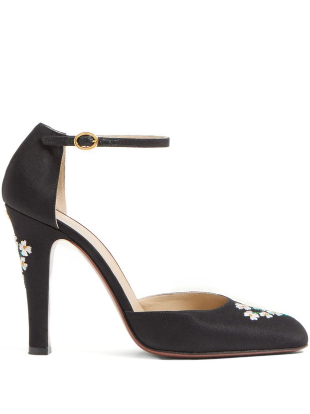 Valentino Garavani Embroidered Pumps - Black
