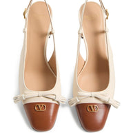 Valentino Garavani Valet Du Roi Leather Pumps - White