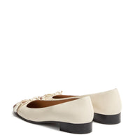 Valentino Garavani Valet Du Roi Leather Ballet Flats - White