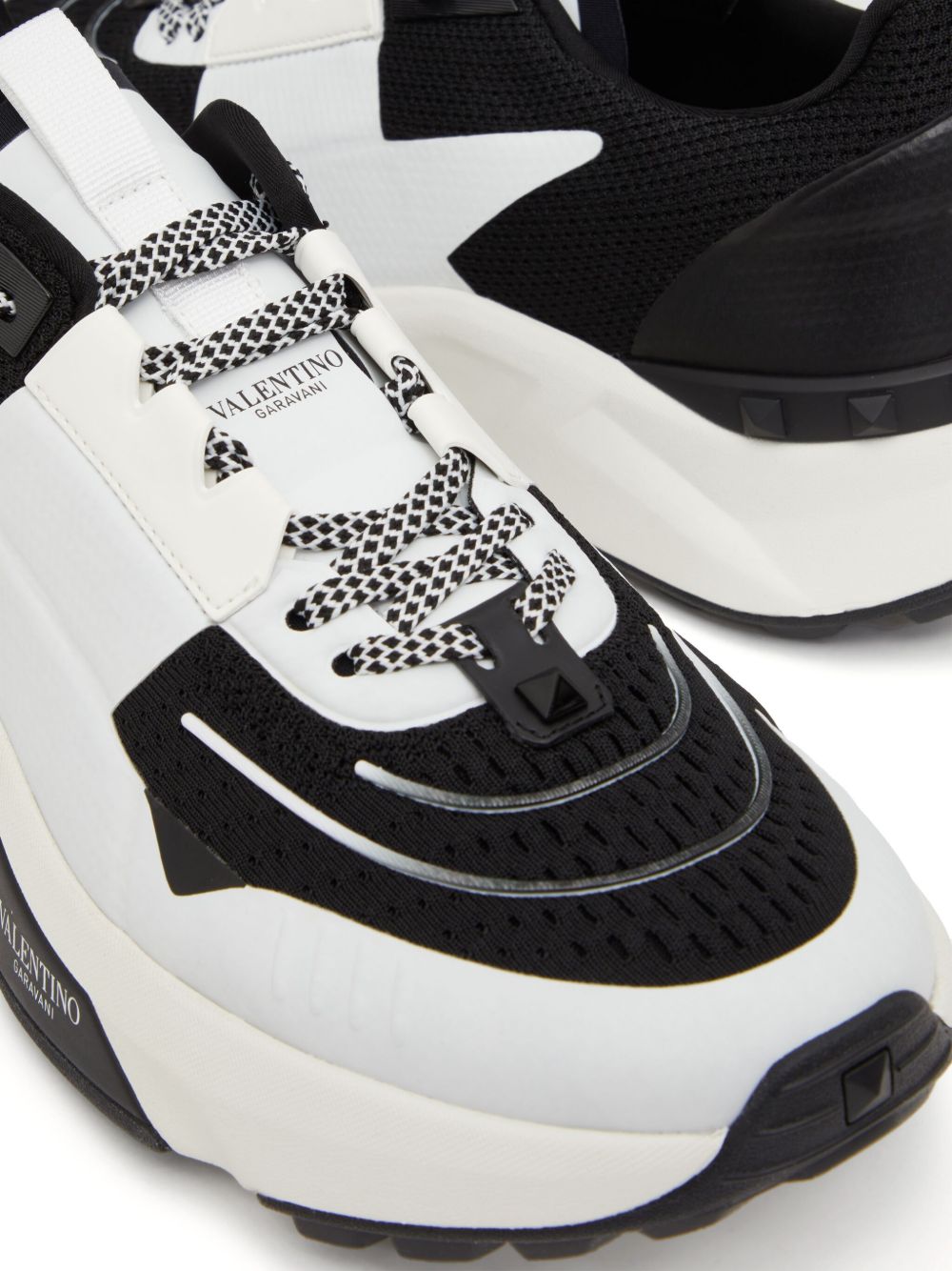 Valentino Garavani True Act Sneakers - Black
