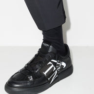 Valentino Garavani VL7N Leather Sneakers - Black