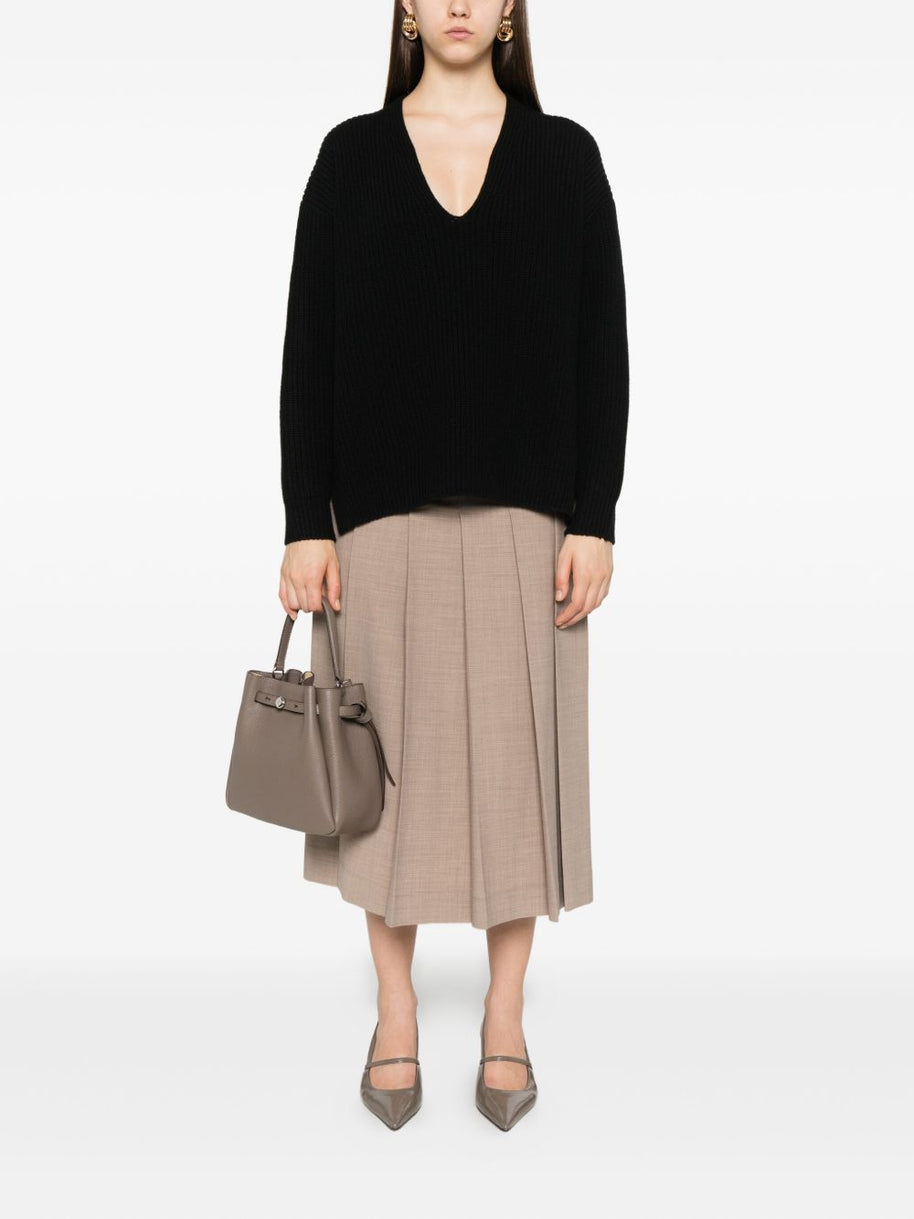Fabiana Filippi Wool V-necked Jumper - Black