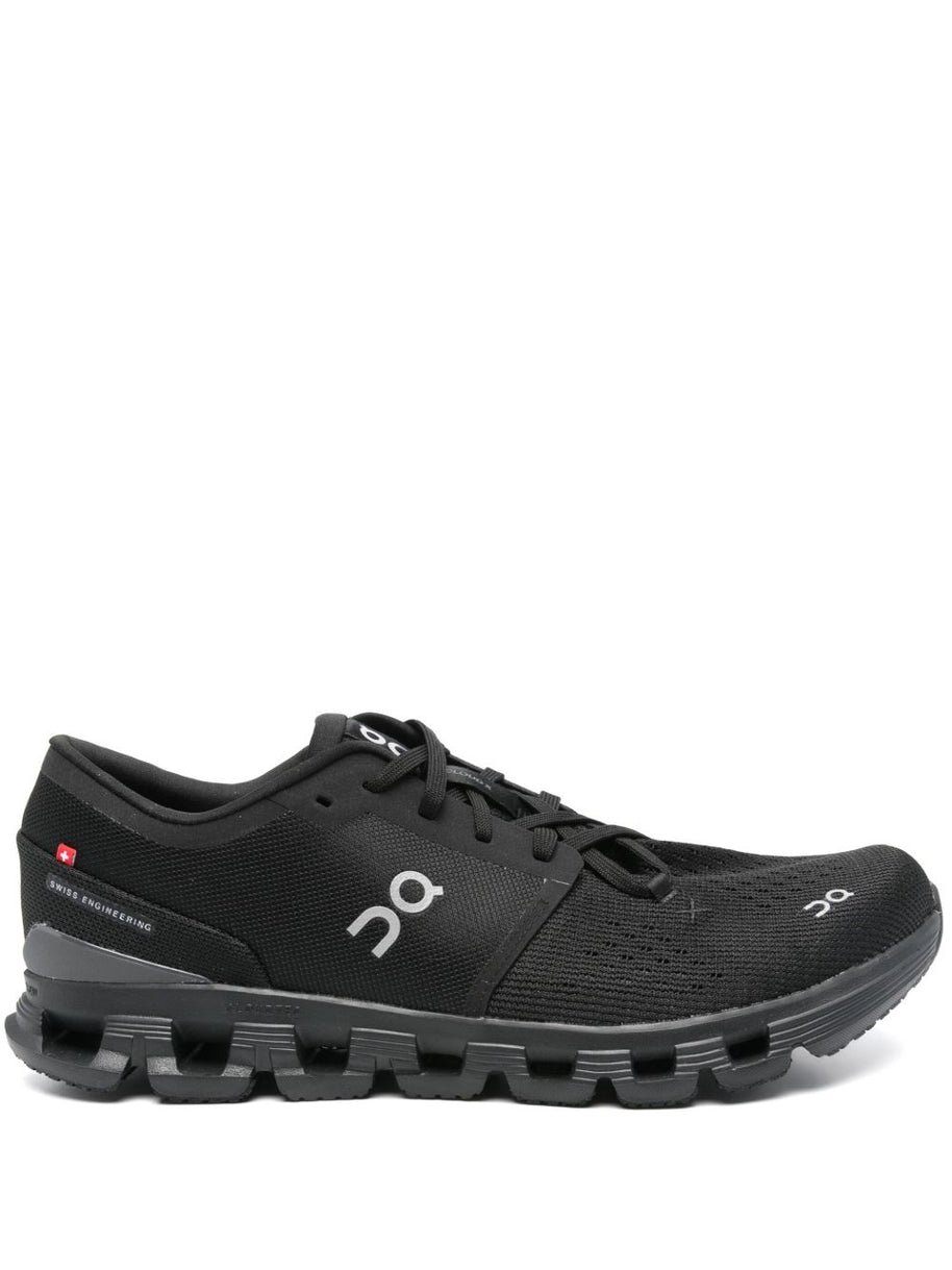 ON Cloud X 4 Trainers