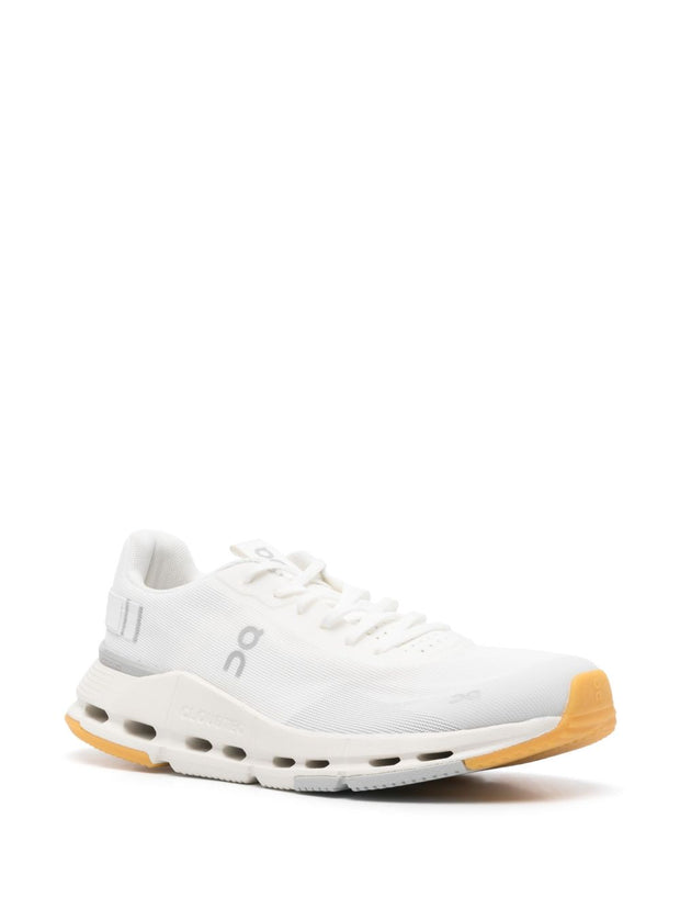 ON Running Cloudnova Form 2 Sneakers