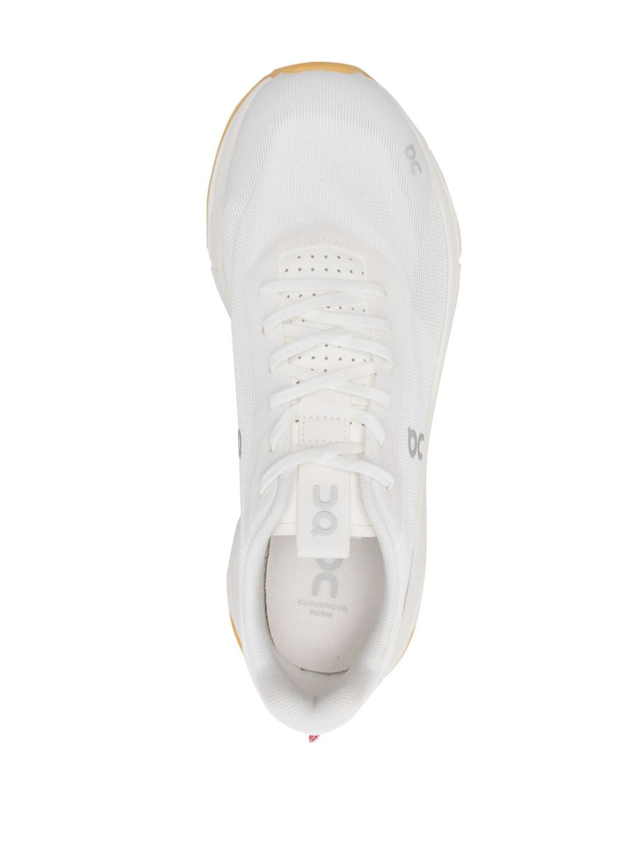 ON Running Cloudnova Form 2 Sneakers