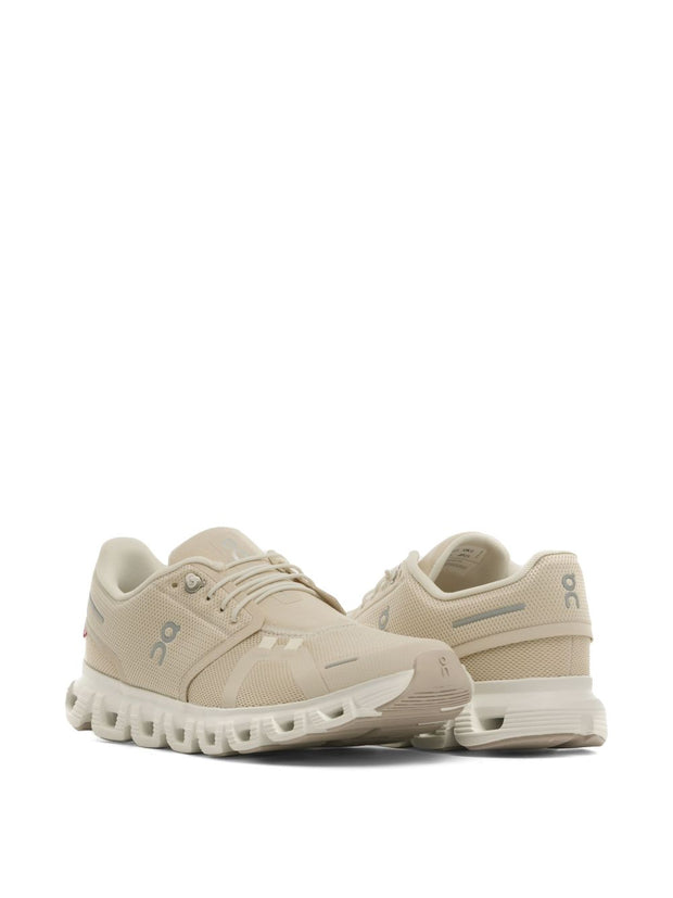 ON Running Cloud 6 Low-top Sneakers