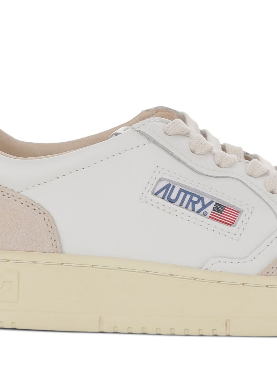 AUTRY Medialist Low Sneakers Bordeaux