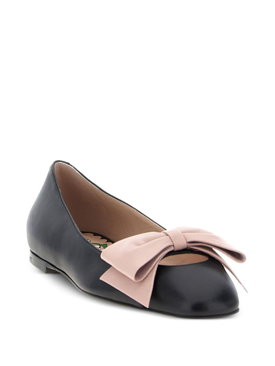 Valentino Garavani Ballerina Bowow In Kid