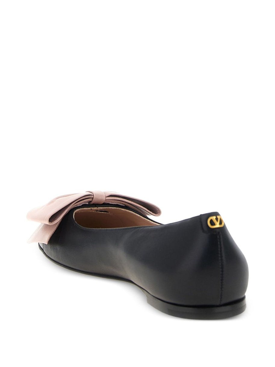 Valentino Garavani Ballerina Bowow In Kid