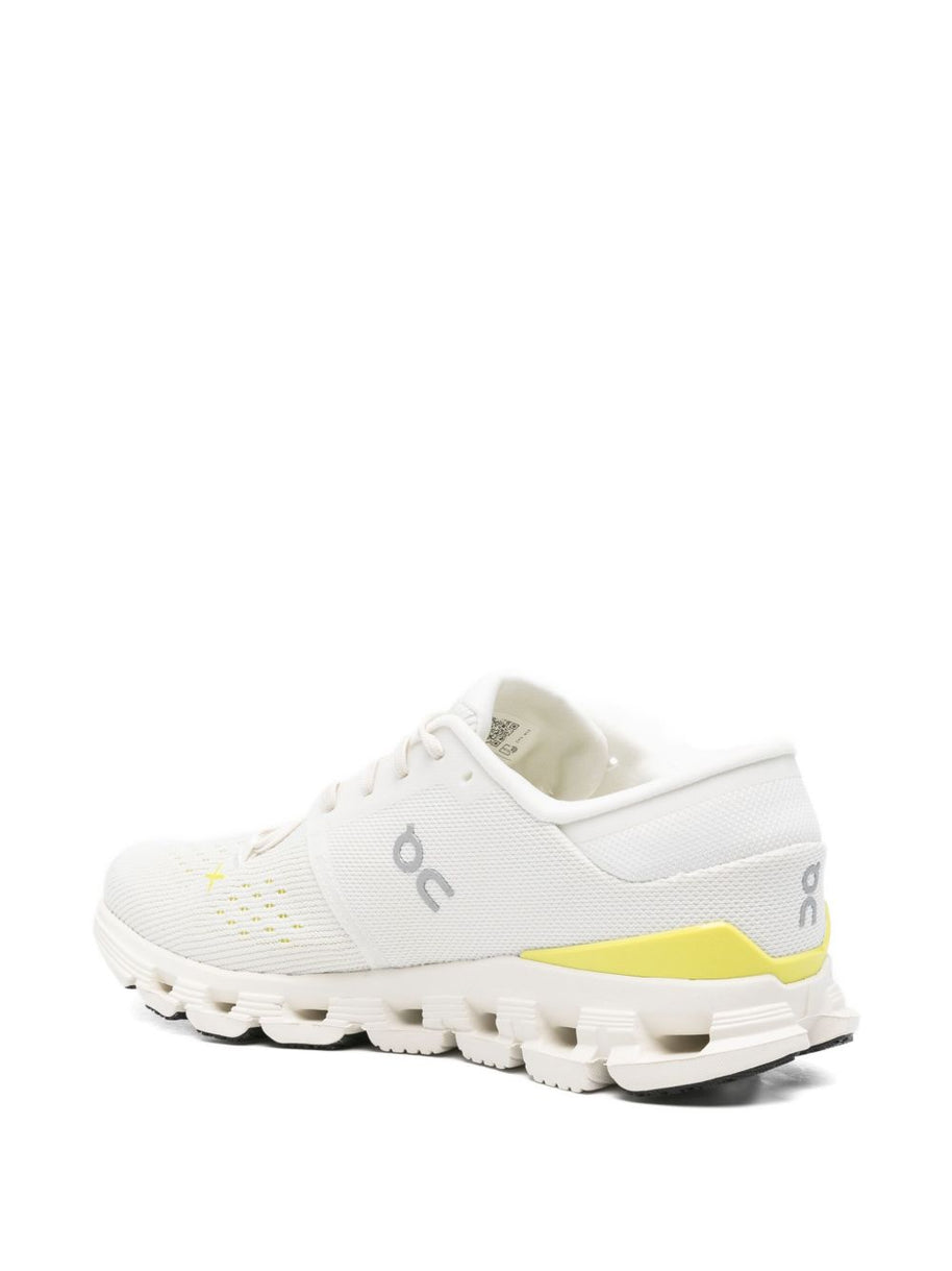 ON Cloud X 4 Sneakers - White