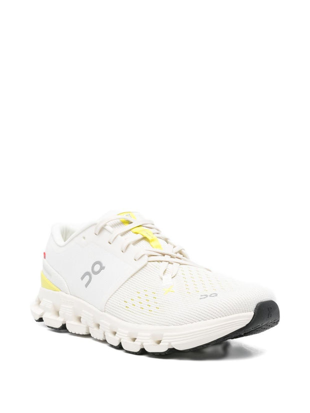 ON Cloud X 4 Sneakers - White