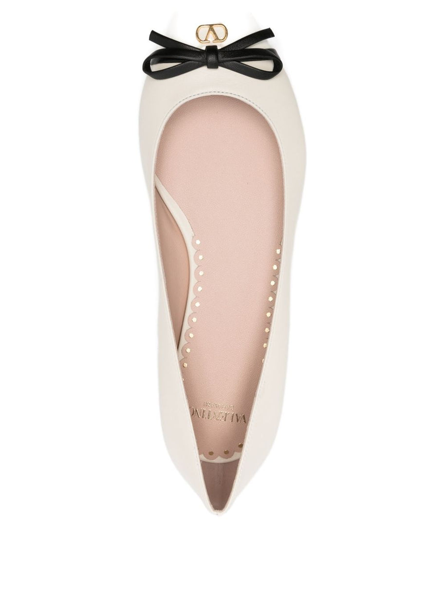 Valentino Garavani Flat Shoes Ivory