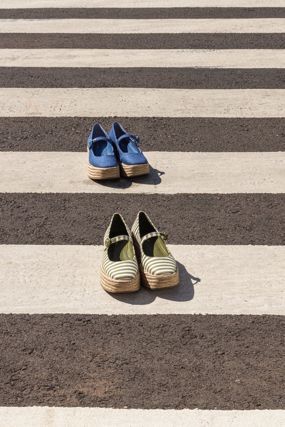 Larroude Blair Flatform In Blue Stoned Denim