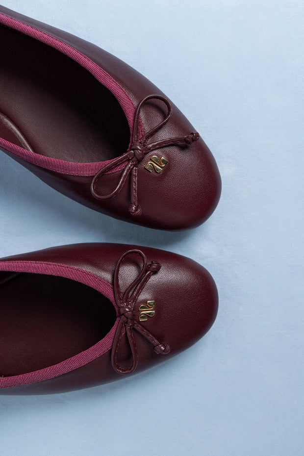 Larroude Pavlova Ballet Flat In Burgundy Leather