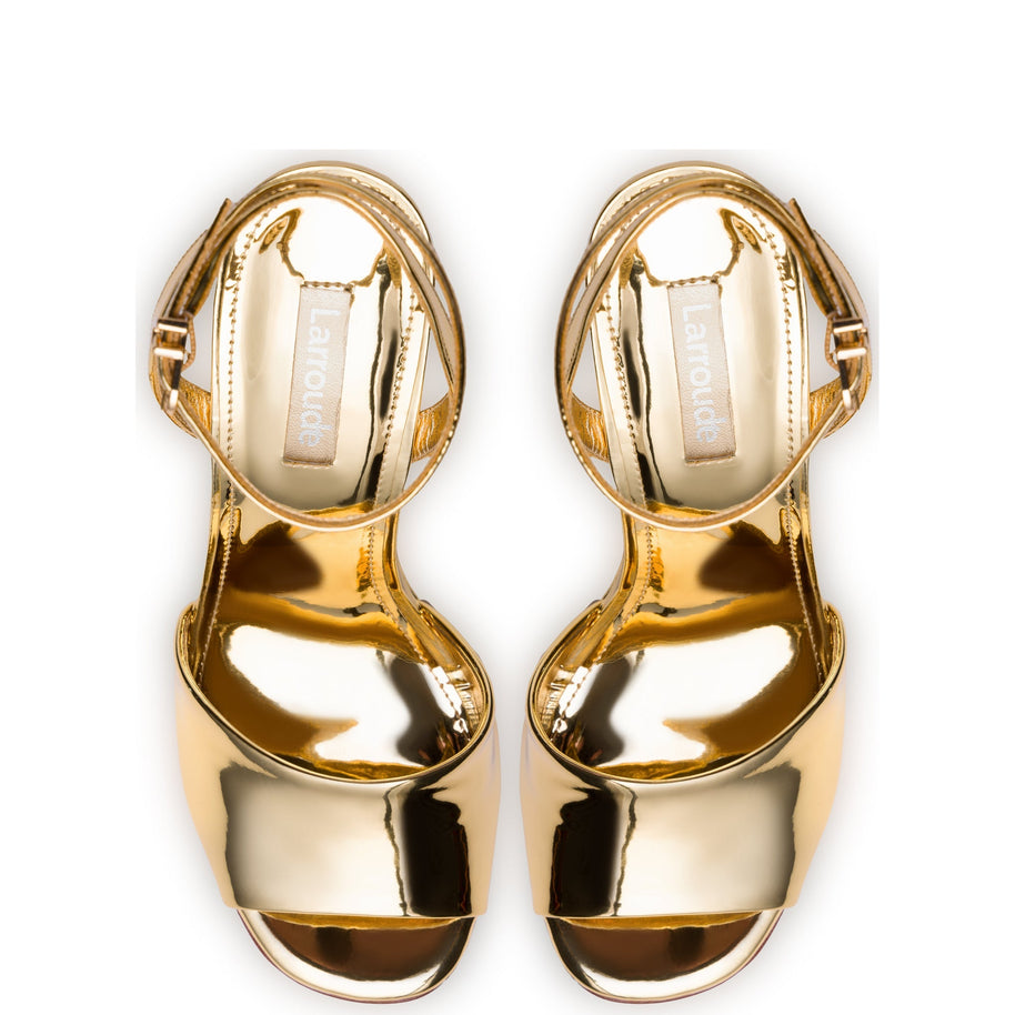 Larroude Yves Wedge In Gold Specchio