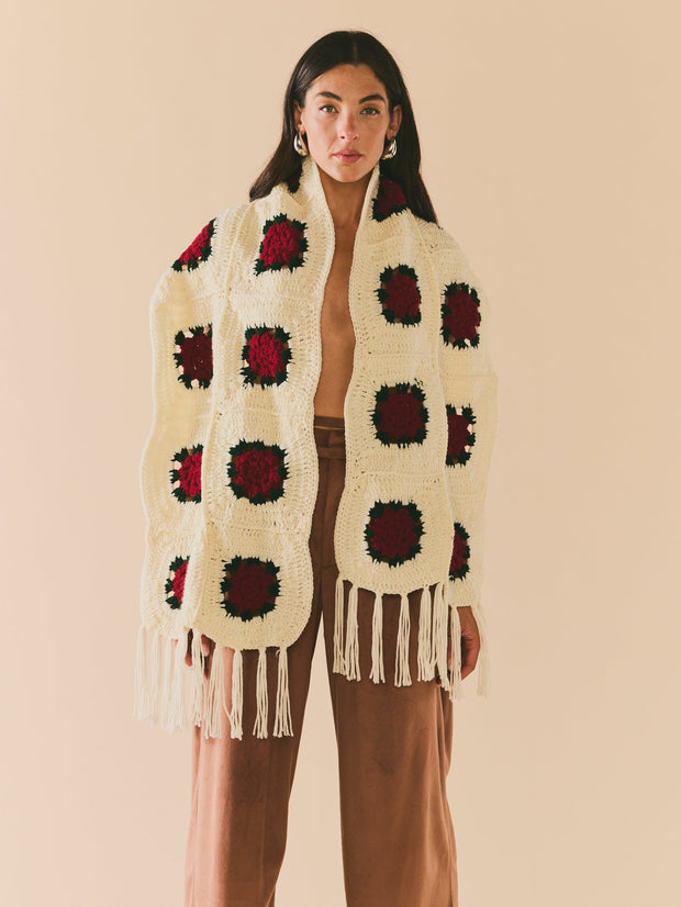 Eddy Round Top Rose Scarf