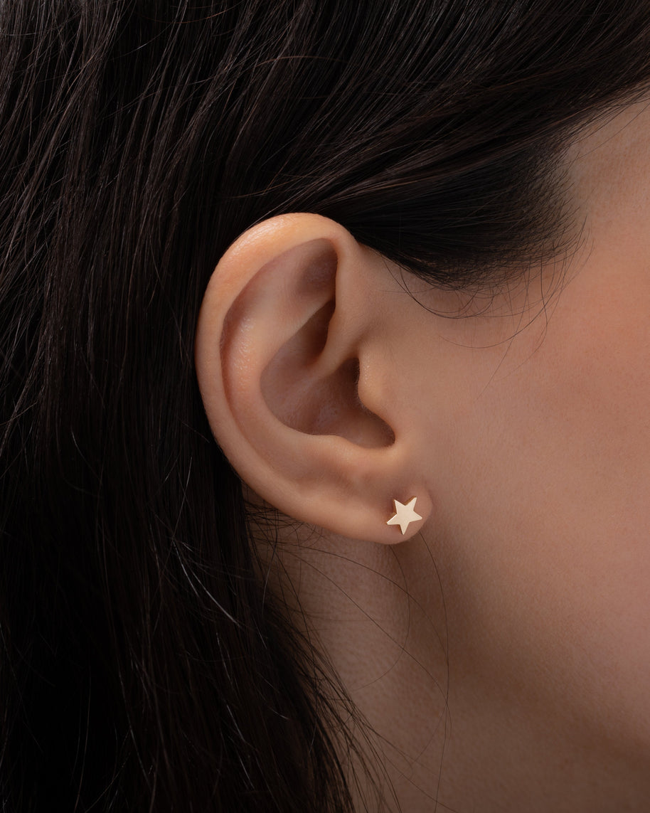 Zoe Lev 14k Gold Star Stud Earrings