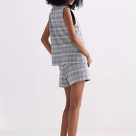 Reistor Cotton Tweed Shorts in Grey