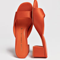 Chloe Gosselin By Larroudé Anah Mule In Orange Sunrise Satin