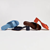 Chloe Gosselin By Larroudé Anah Mule In Navy Fabric