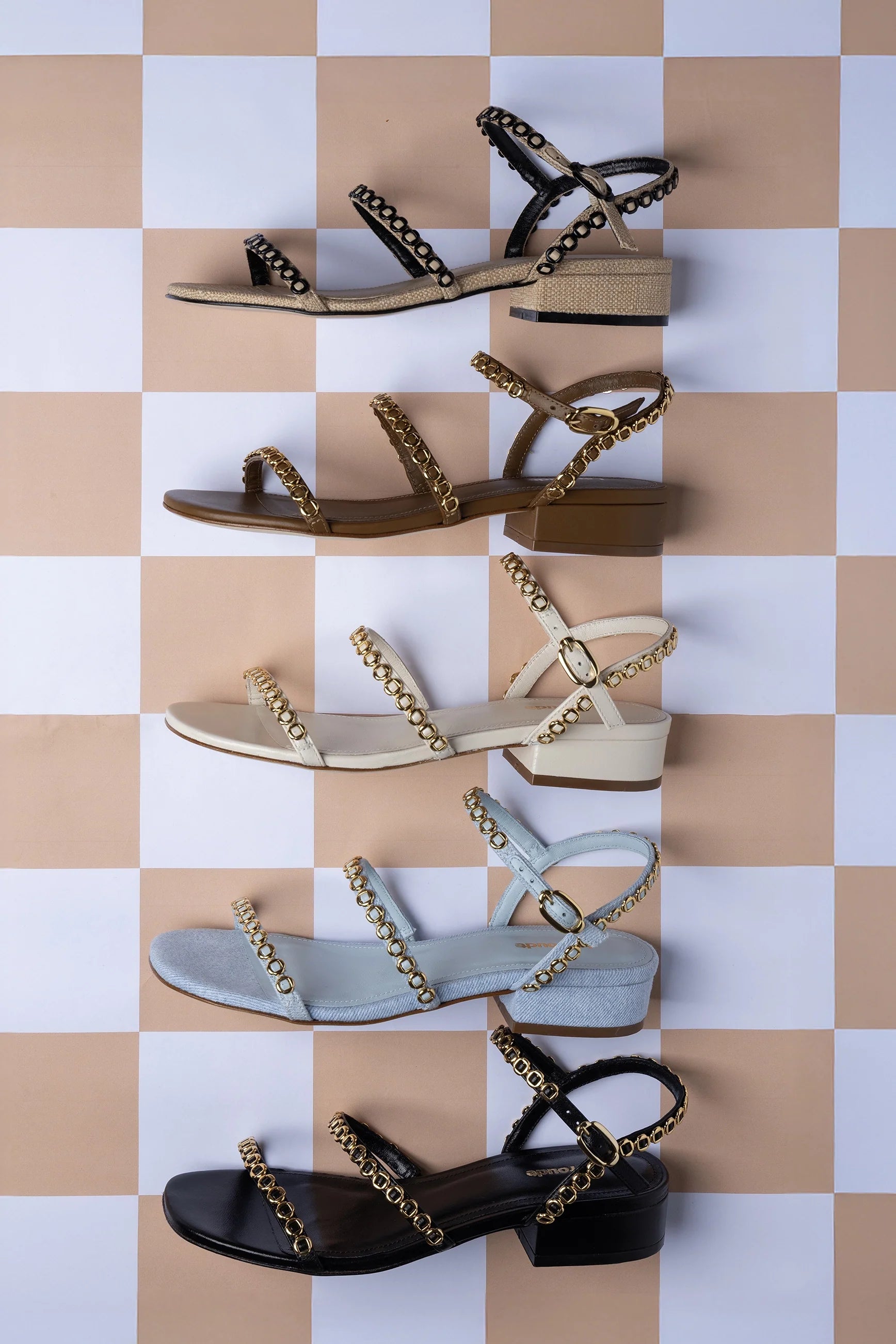 Larroude Milanina Flat Sandal In Beige Raffia