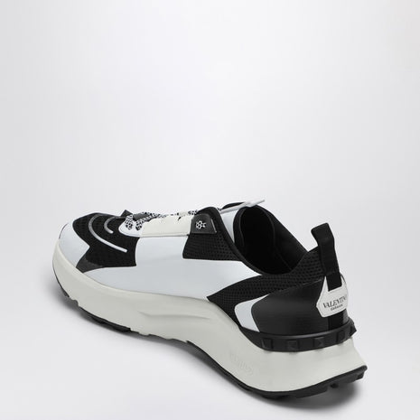 Valentino Garavani Low-TopTrue Act Black And White Sneakers
