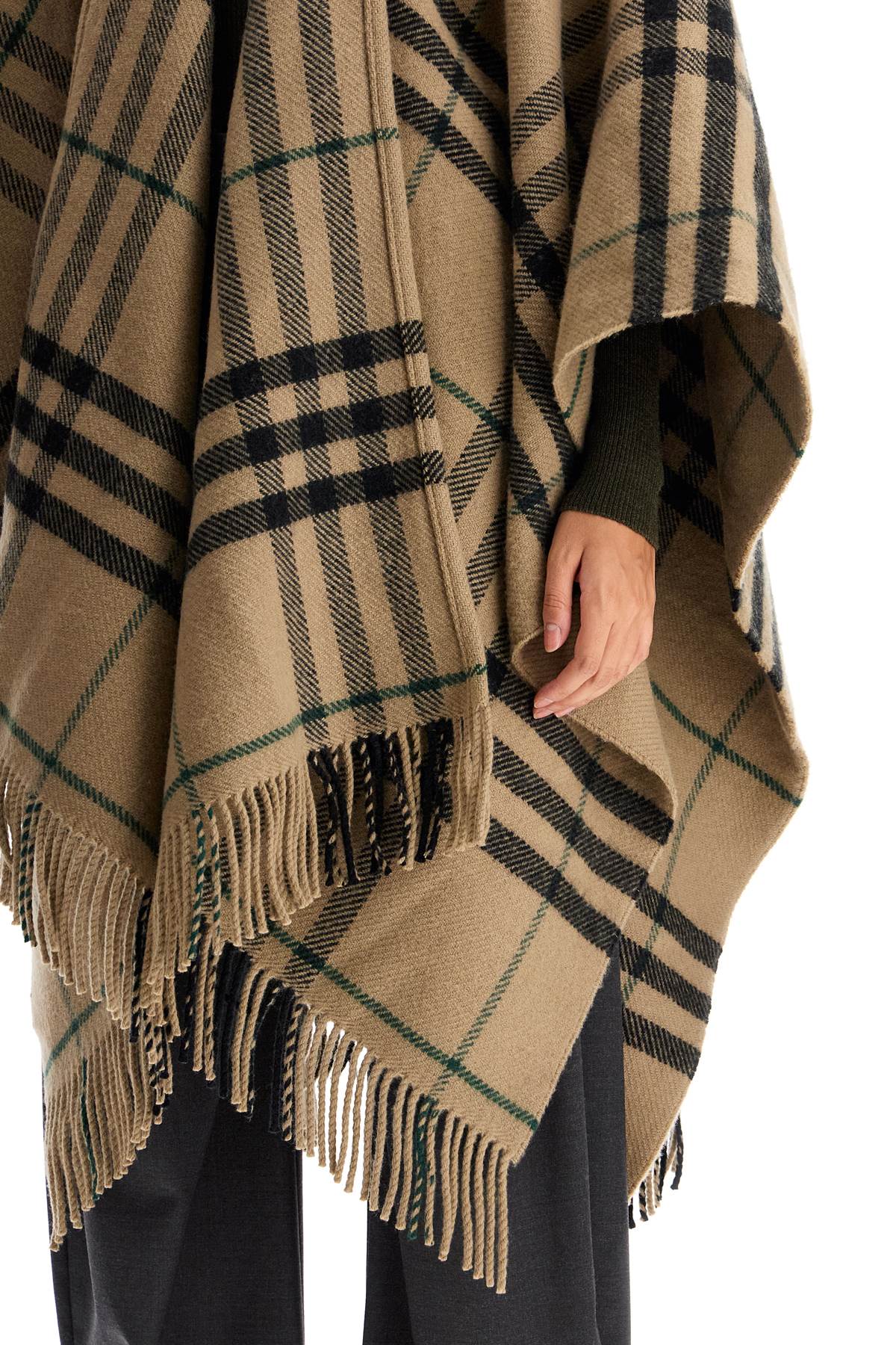 Burberry Chck Cape In Wool And Cashmere