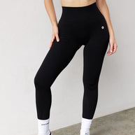 Astoria CONTOUR Seamless Legging - Black