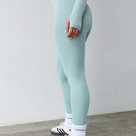 Astoria CONTOUR Ribbed Seamless Legging - Seafoam
