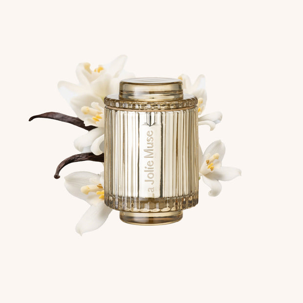 LA JOLIE MUSE Amélie – Vanilla Plum Sky 3oz Candle
