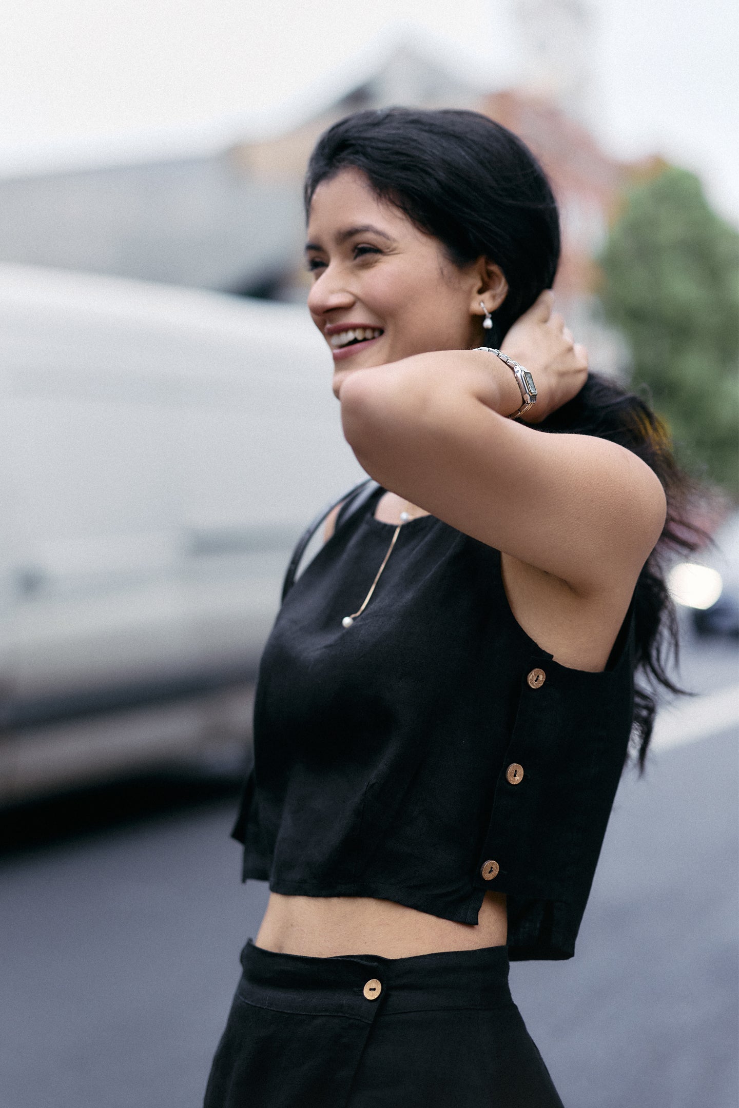 Reistor Boxy Crop Top in Black