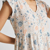 Reistor Cap Sleeved Short Dress in Florals