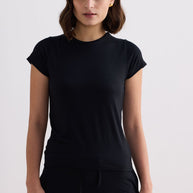 Reistor Essential Short Sleeve Tee in Black