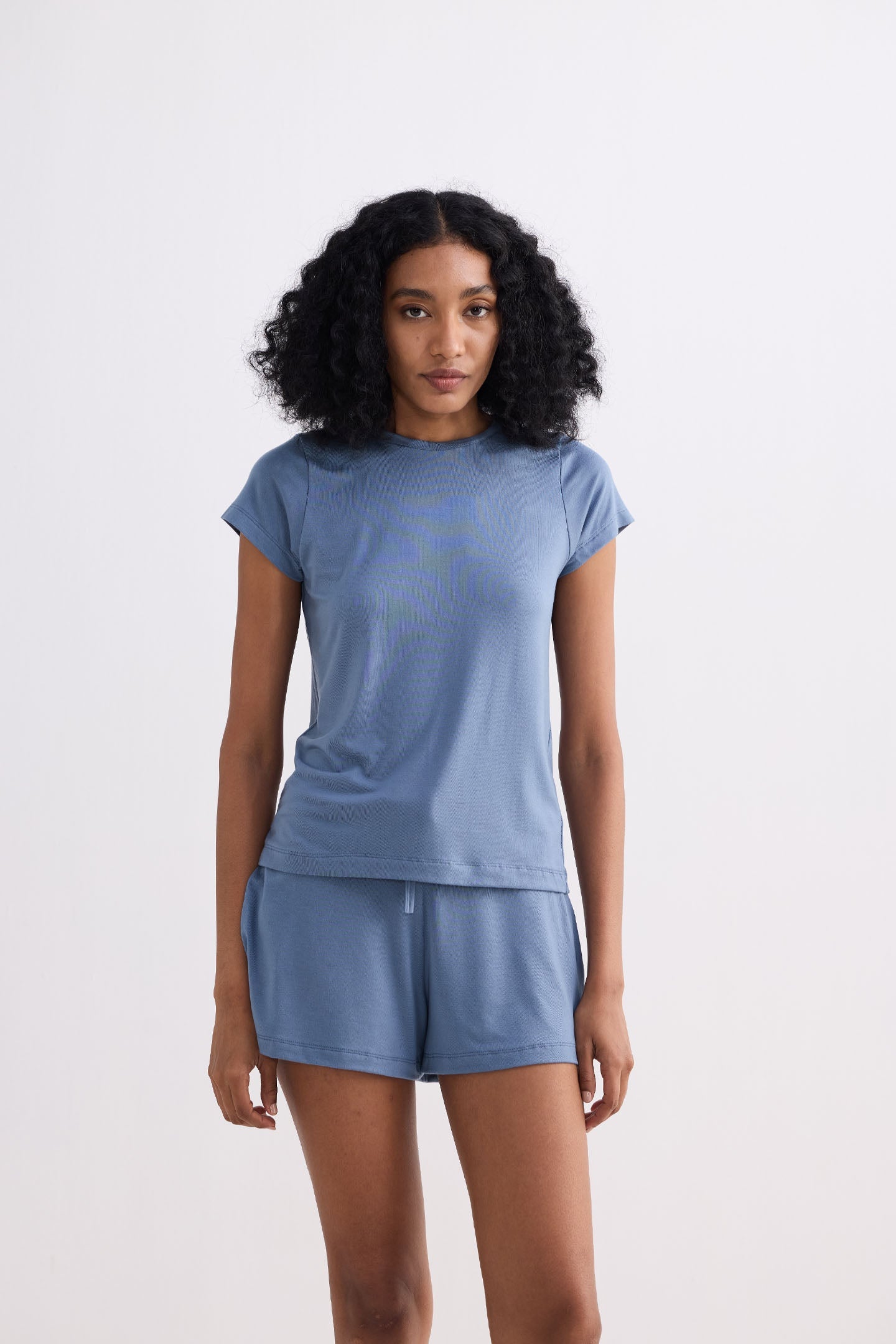 Reistor Essential Short Sleeve Tee in Blue