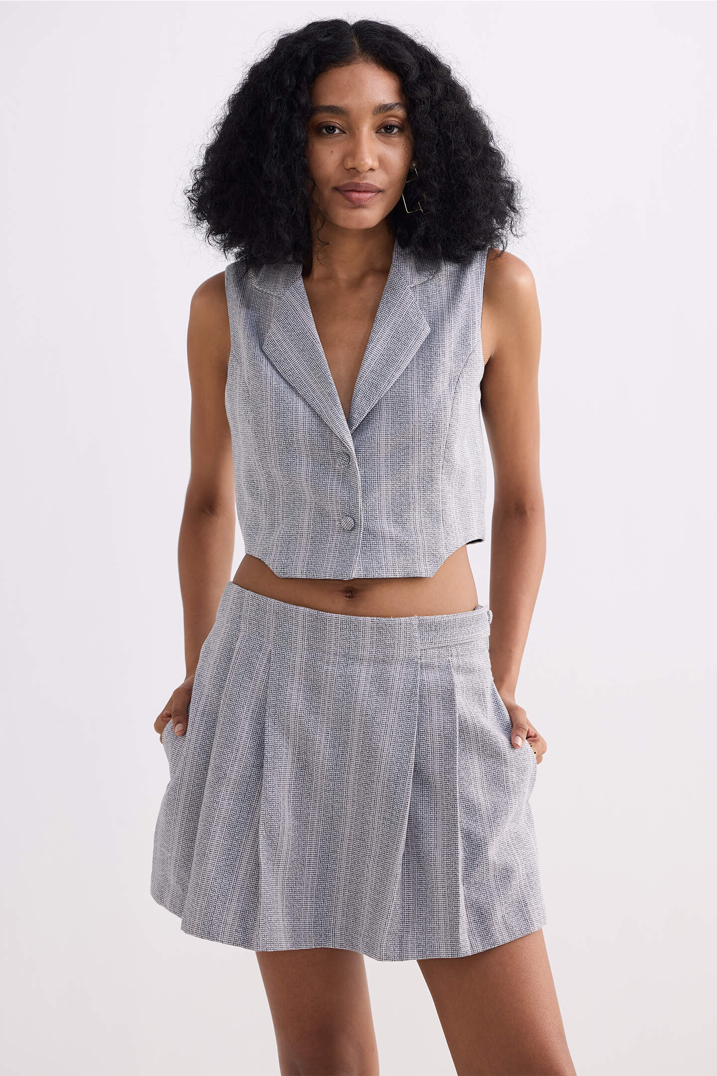Reistor Cropped Cotton Tweed Vest in Grey