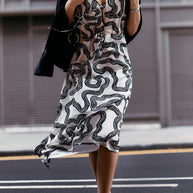 Reistor Deep V-neck Gathered Dress in Black Stripes