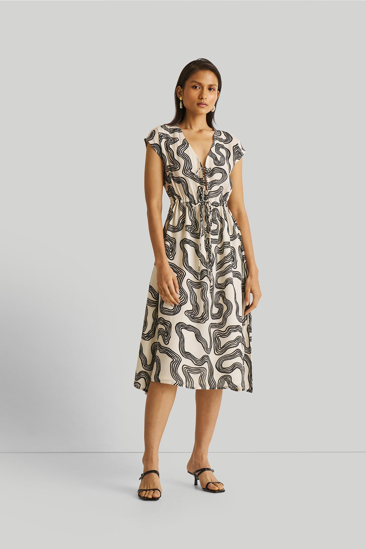 Reistor Deep V-neck Gathered Dress in Black Stripes