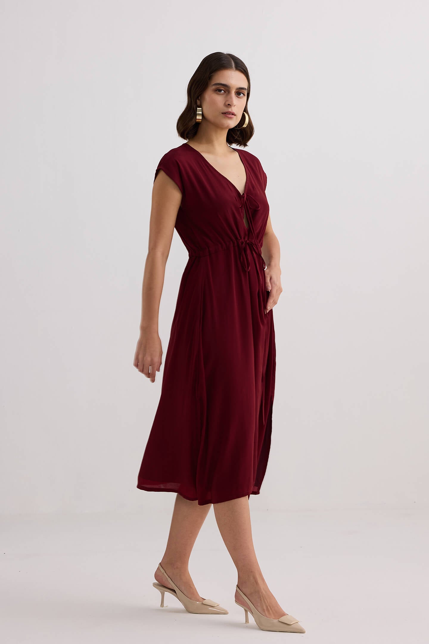Reistor Deep V-neck Gathered Dress in Burgundy