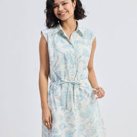 Reistor Drawstring Shirt Dress in Blue Florals
