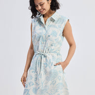 Reistor Drawstring Shirt Dress in Blue Florals