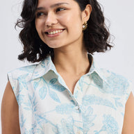 Reistor Drawstring Shirt Dress in Blue Florals