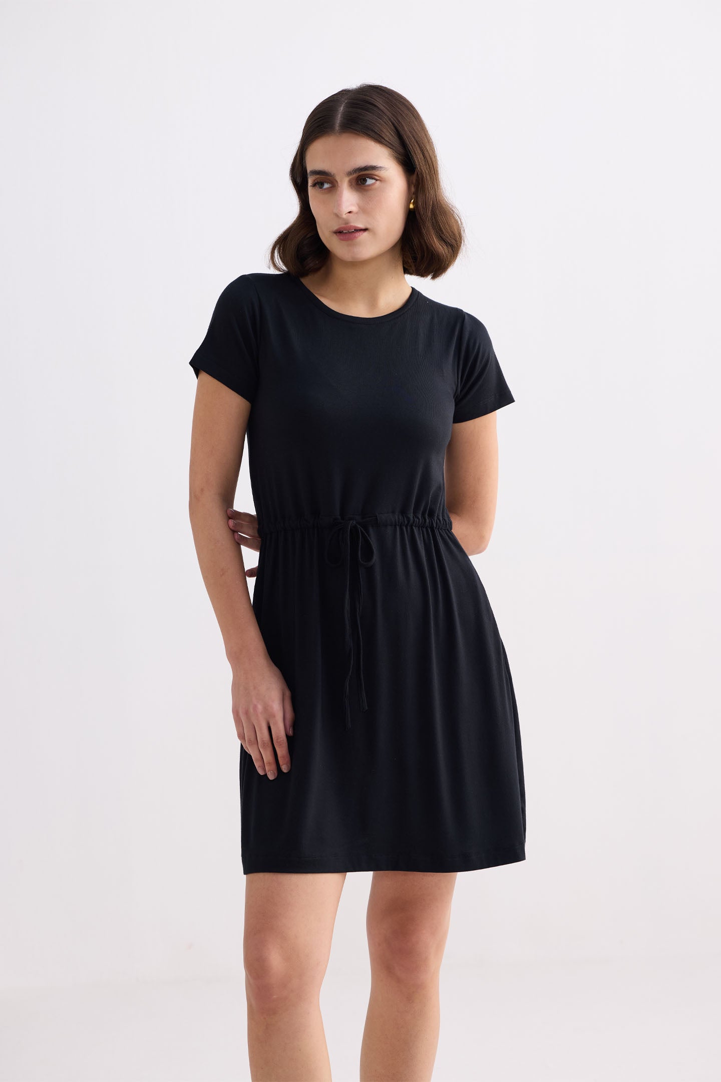 Reistor Drawstring Short T-shirt Dress in Black