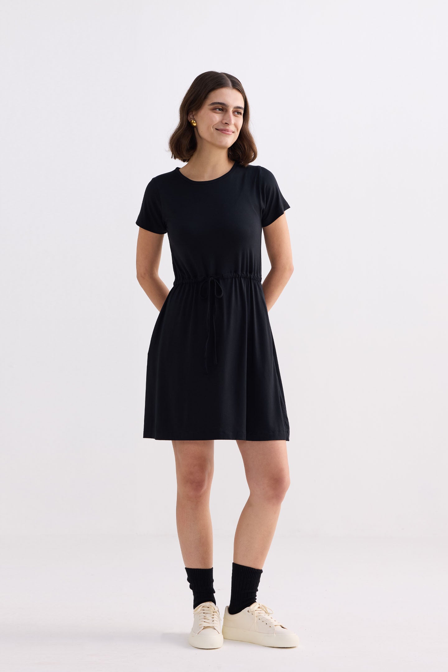 Reistor Drawstring Short T-shirt Dress in Black