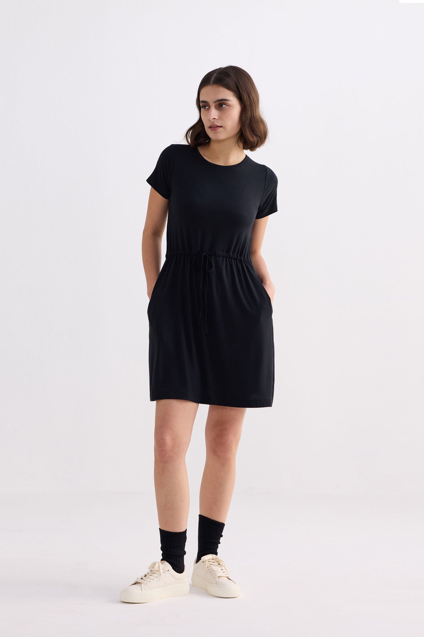 Reistor Drawstring Short T-shirt Dress in Black