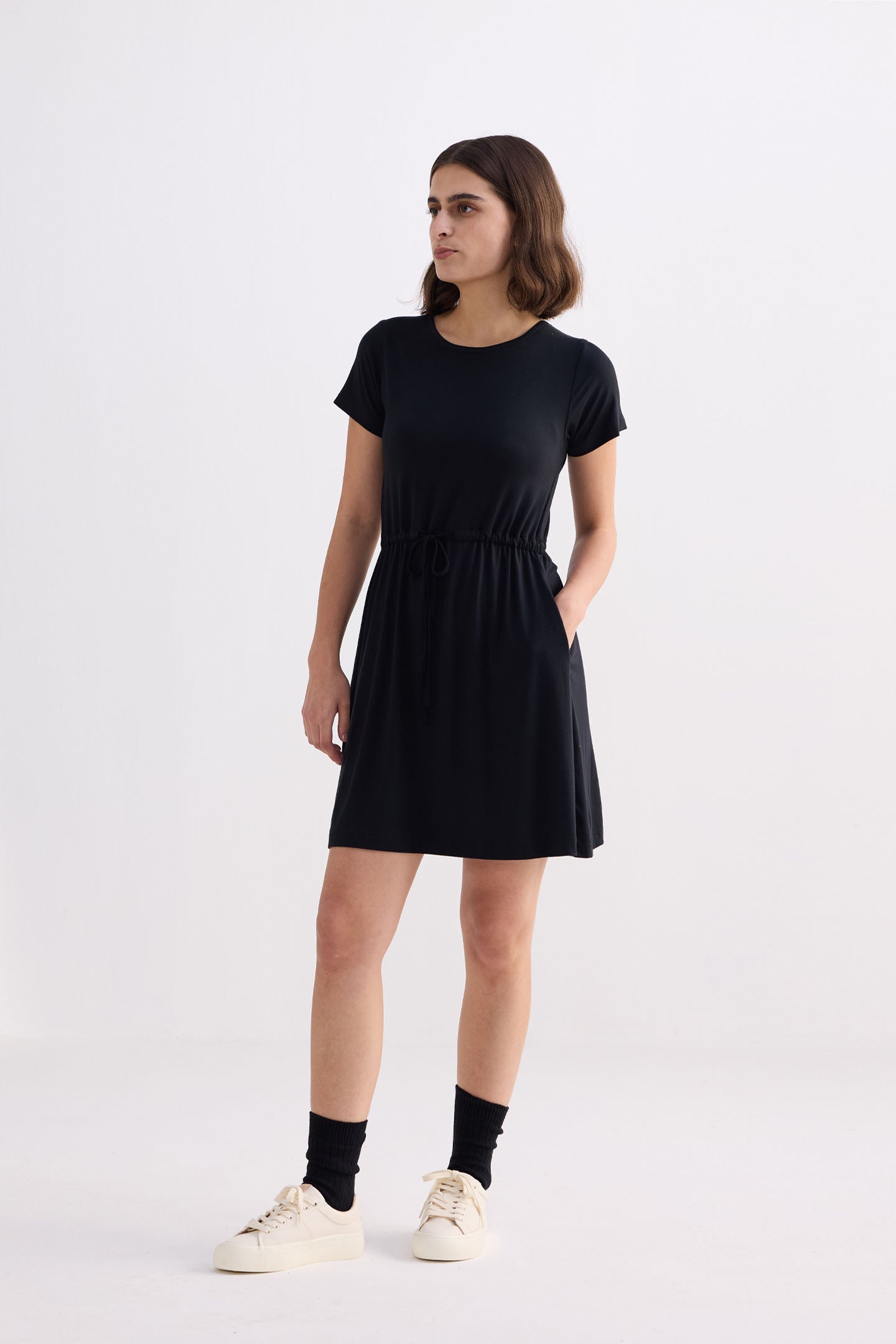Reistor Drawstring Short T-shirt Dress in Black